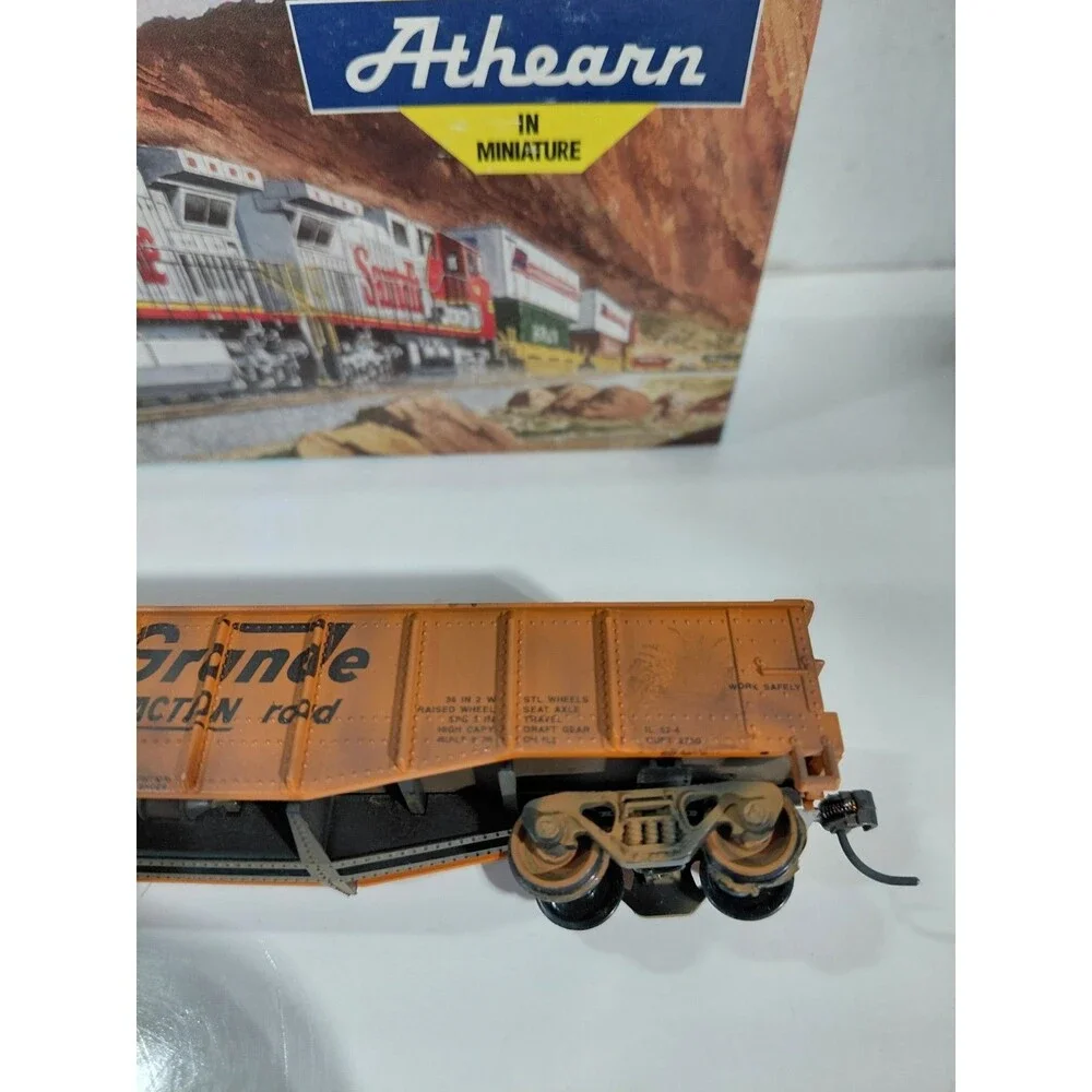 Athearn 1649 HO Gauge Model Railroad Rio Grande Weathered Gondola Car w/Box